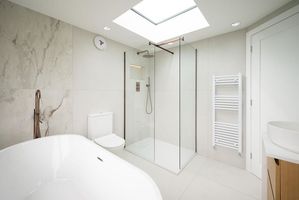 Photo 11- click for photo gallery